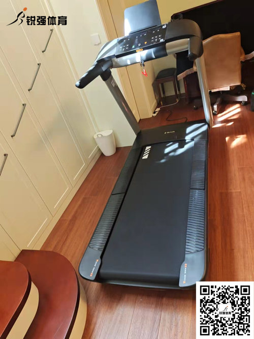 熊猫体育体育济南省体旗舰店客户-跑步机T6700-T3